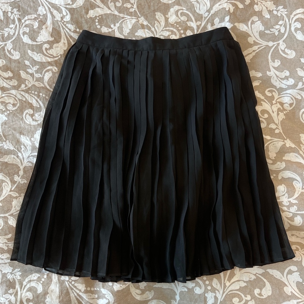 Minimum Black Knee-Length Skater Skirt, Size: 36 (S)